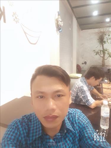 Trần Văn Hoàng 