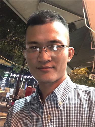 hẹn hò - HIEU TRAN-Male -Age:25 - Single-TP Hồ Chí Minh-Lover - Best dating website, dating with vietnamese person, finding girlfriend, boyfriend.