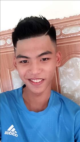 hẹn hò - Đức Hiếu-Male -Age:19 - Single-Thanh Hóa-Lover - Best dating website, dating with vietnamese person, finding girlfriend, boyfriend.