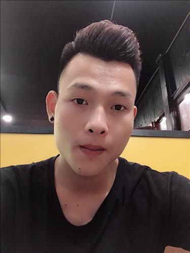 hẹn hò - Hưng Vũ-Male -Age:18 - Single-Quảng Ninh-Confidential Friend - Best dating website, dating with vietnamese person, finding girlfriend, boyfriend.