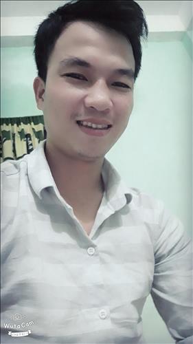 hẹn hò - Dũng-Male -Age:23 - Single-Quảng Ngãi-Lover - Best dating website, dating with vietnamese person, finding girlfriend, boyfriend.