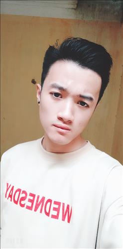 hẹn hò - Trường Nguyễn Ngọc-Male -Age:20 - Single-Hà Nội-Lover - Best dating website, dating with vietnamese person, finding girlfriend, boyfriend.