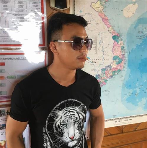 hẹn hò - TRƯƠNG VĂN ĐỨC-Male -Age:28 - Single-Hải Dương-Lover - Best dating website, dating with vietnamese person, finding girlfriend, boyfriend.