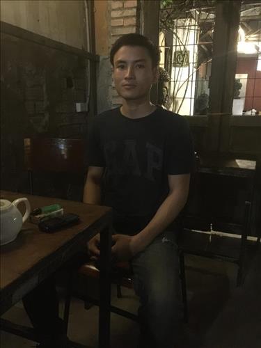Trần tuấn