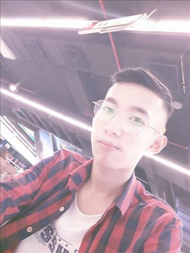 hẹn hò - Nhat Nguyen-Male -Age:20 - Single-TP Hồ Chí Minh-Lover - Best dating website, dating with vietnamese person, finding girlfriend, boyfriend.