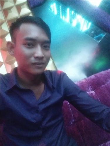 Hoàng Nam 