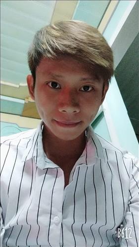 hẹn hò - Oppa hung-Male -Age:25 - Single-Hải Phòng-Confidential Friend - Best dating website, dating with vietnamese person, finding girlfriend, boyfriend.