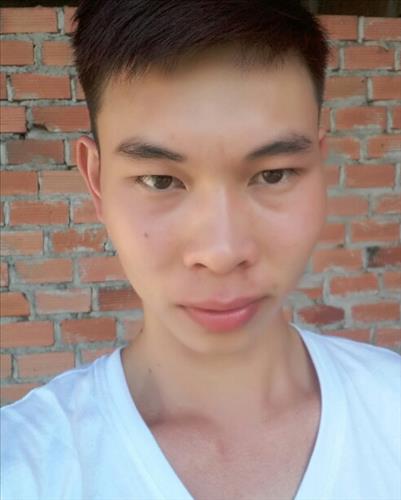 hẹn hò - Hoàng-Male -Age:24 - Single-Đồng Nai-Confidential Friend - Best dating website, dating with vietnamese person, finding girlfriend, boyfriend.