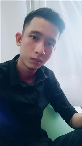 hẹn hò - Hiếu Huỳnh-Male -Age:25 - Divorce-TP Hồ Chí Minh-Lover - Best dating website, dating with vietnamese person, finding girlfriend, boyfriend.