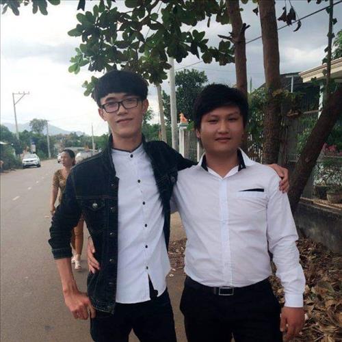 hẹn hò - Pham Thanh Hung-Male -Age:22 - Single-TP Hồ Chí Minh-Friend - Best dating website, dating with vietnamese person, finding girlfriend, boyfriend.