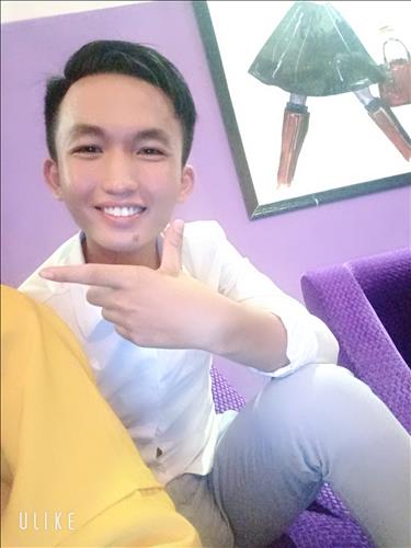 hẹn hò - Phát Thanh-Male -Age:22 - Single-TP Hồ Chí Minh-Friend - Best dating website, dating with vietnamese person, finding girlfriend, boyfriend.