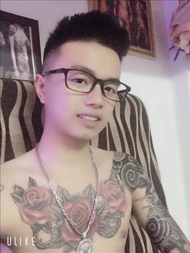 hẹn hò - Hoàng Ngọc Tú-Male -Age:21 - Single-TP Hồ Chí Minh-Lover - Best dating website, dating with vietnamese person, finding girlfriend, boyfriend.