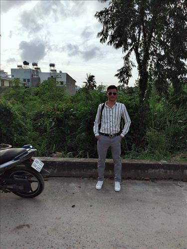 hẹn hò - Quang Hưng-Male -Age:29 - Single-TP Hồ Chí Minh-Lover - Best dating website, dating with vietnamese person, finding girlfriend, boyfriend.