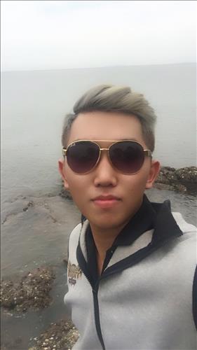 hẹn hò - Nguyễn Minh-Male -Age:21 - Single-TP Hồ Chí Minh-Lover - Best dating website, dating with vietnamese person, finding girlfriend, boyfriend.