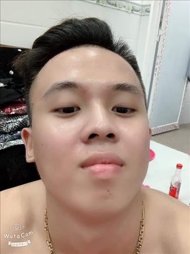 hẹn hò - Gia Huy-Male -Age:20 - Single-TP Hồ Chí Minh-Lover - Best dating website, dating with vietnamese person, finding girlfriend, boyfriend.