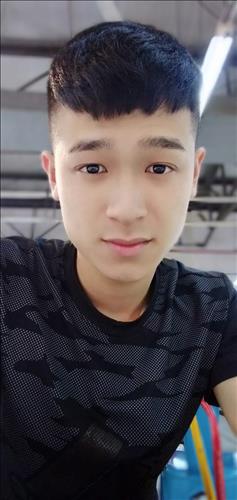 hẹn hò - Hải-Male -Age:24 - Single-Hà Nội-Confidential Friend - Best dating website, dating with vietnamese person, finding girlfriend, boyfriend.