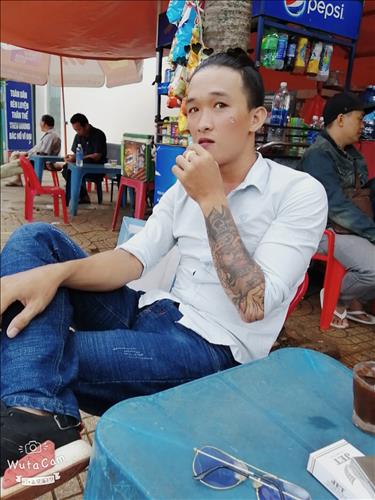 hẹn hò - Phước Phè Phỡn-Male -Age:18 - Single-TP Hồ Chí Minh-Short Term - Best dating website, dating with vietnamese person, finding girlfriend, boyfriend.