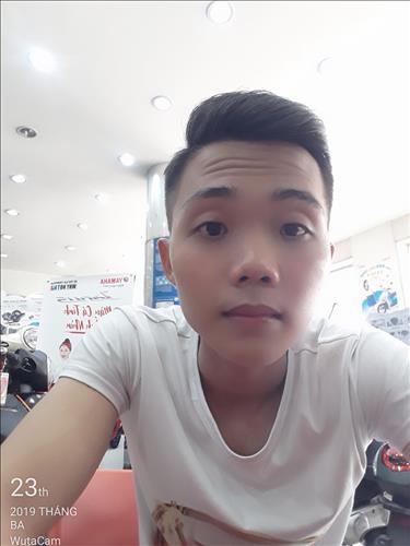 hẹn hò - Lê Sỹ Công-Male -Age:25 - Single-TP Hồ Chí Minh-Lover - Best dating website, dating with vietnamese person, finding girlfriend, boyfriend.