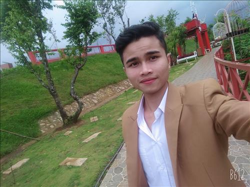 hẹn hò - Bũm-Male -Age:24 - Single-Lâm Đồng-Lover - Best dating website, dating with vietnamese person, finding girlfriend, boyfriend.