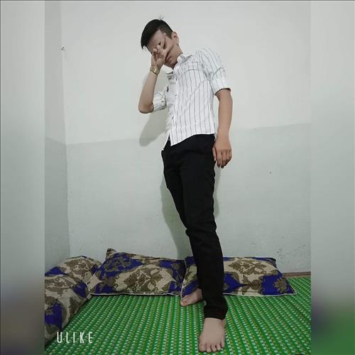 hẹn hò - VưƠnG-Male -Age:20 - Single-Quảng Ngãi-Lover - Best dating website, dating with vietnamese person, finding girlfriend, boyfriend.