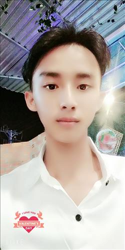 hẹn hò - Hùng-Male -Age:20 - Single-TP Hồ Chí Minh-Lover - Best dating website, dating with vietnamese person, finding girlfriend, boyfriend.