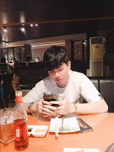 hẹn hò - Lặng-Male -Age:23 - Single-TP Hồ Chí Minh-Short Term - Best dating website, dating with vietnamese person, finding girlfriend, boyfriend.