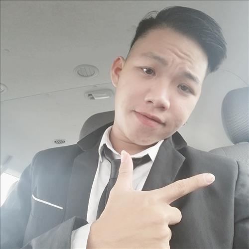 hẹn hò - Hưng Nguyễn-Male -Age:22 - Single--Lover - Best dating website, dating with vietnamese person, finding girlfriend, boyfriend.