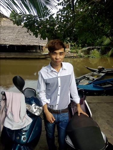 hẹn hò - Linh Hồ chí-Male -Age:24 - Single-TP Hồ Chí Minh-Lover - Best dating website, dating with vietnamese person, finding girlfriend, boyfriend.