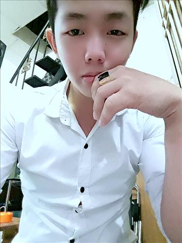 hẹn hò - long long-Male -Age:18 - Single-TP Hồ Chí Minh-Lover - Best dating website, dating with vietnamese person, finding girlfriend, boyfriend.