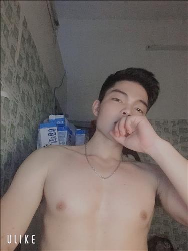 hẹn hò - Lê hùng-Male -Age:24 - Single-Hà Nội-Lover - Best dating website, dating with vietnamese person, finding girlfriend, boyfriend.