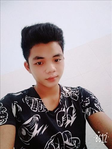 hẹn hò - Bình Dương Việt-Male -Age:21 - Single-Hà Nội-Confidential Friend - Best dating website, dating with vietnamese person, finding girlfriend, boyfriend.