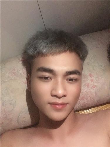 hẹn hò - handsome-Male -Age:19 - Single-Hà Nội-Short Term - Best dating website, dating with vietnamese person, finding girlfriend, boyfriend.