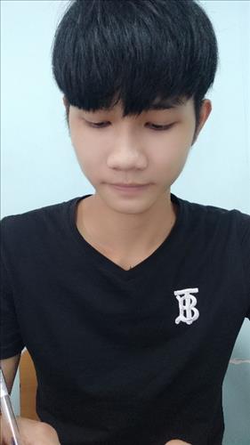 hẹn hò - Tung Lê Văn-Nam -Tuổi:19 - Độc thân-TP Hồ Chí Minh-Người yêu lâu dài