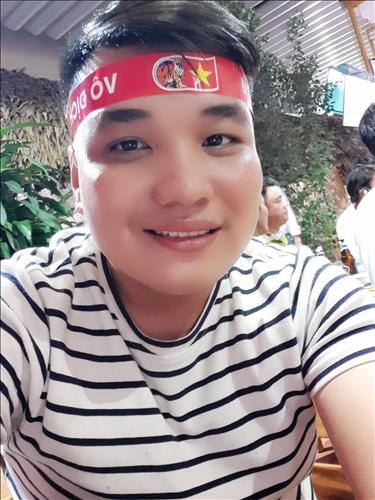 hẹn hò - Tri Dinh-Gay -Age:24 - Single-Đồng Tháp-Lover - Best dating website, dating with vietnamese person, finding girlfriend, boyfriend.