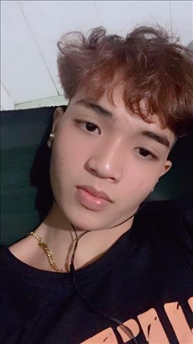 hẹn hò - Công Tiền-Male -Age:20 - Single-Bình Dương-Lover - Best dating website, dating with vietnamese person, finding girlfriend, boyfriend.