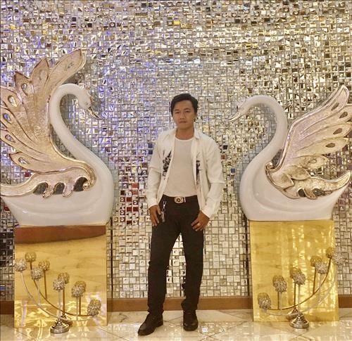 hẹn hò - Lưu Tuấn Hùng-Male -Age:35 - Single-TP Hồ Chí Minh-Friend - Best dating website, dating with vietnamese person, finding girlfriend, boyfriend.