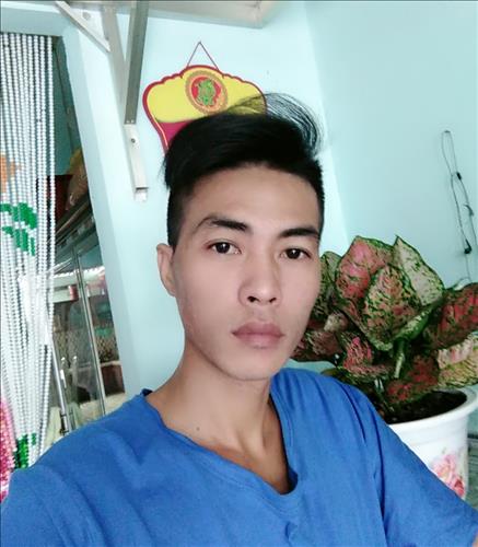 hẹn hò - Hưng Bảo-Male -Age:32 - Single-TP Hồ Chí Minh-Lover - Best dating website, dating with vietnamese person, finding girlfriend, boyfriend.