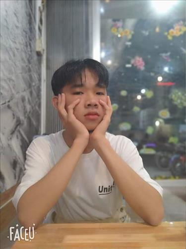 hẹn hò - Huy Toàn-Male -Age:17 - Single-Tiền Giang-Lover - Best dating website, dating with vietnamese person, finding girlfriend, boyfriend.