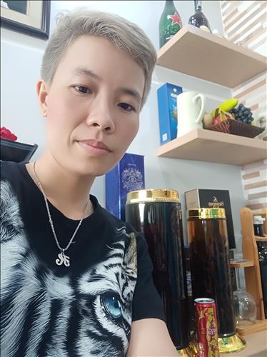 Hạnh Huynh