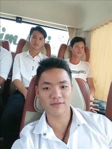 hẹn hò - Hưng-Male -Age:21 - Single-TP Hồ Chí Minh-Short Term - Best dating website, dating with vietnamese person, finding girlfriend, boyfriend.