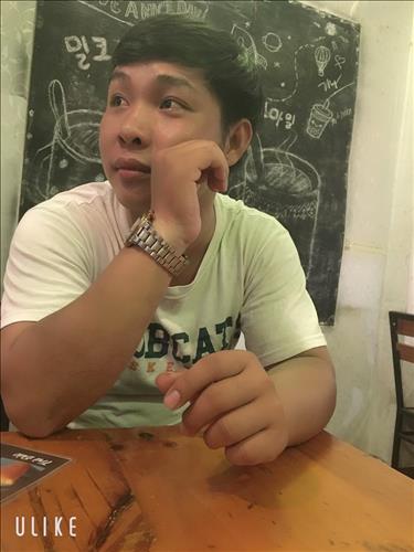 hẹn hò - Vinh nguyễn -Male -Age:18 - Single-TP Hồ Chí Minh-Lover - Best dating website, dating with vietnamese person, finding girlfriend, boyfriend.