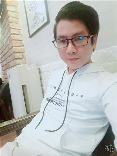 hẹn hò - nhan nguyen thien-Male -Age:29 - Single-TP Hồ Chí Minh-Lover - Best dating website, dating with vietnamese person, finding girlfriend, boyfriend.