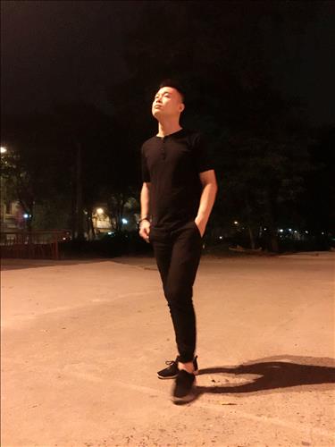 hẹn hò - Hoang Duc-Male -Age:30 - Single-Hà Nội-Confidential Friend - Best dating website, dating with vietnamese person, finding girlfriend, boyfriend.