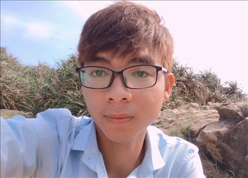 hẹn hò - Minh Tuấn-Male -Age:24 - Single-Đăk Lăk-Lover - Best dating website, dating with vietnamese person, finding girlfriend, boyfriend.