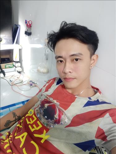 hẹn hò - Danh Thi-Male -Age:29 - Divorce-TP Hồ Chí Minh-Short Term - Best dating website, dating with vietnamese person, finding girlfriend, boyfriend.