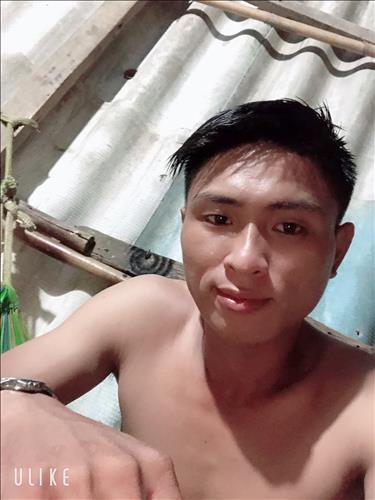 hẹn hò - HUY HOÀNG ĐÀO-Male -Age:18 - Single-Cần Thơ-Lover - Best dating website, dating with vietnamese person, finding girlfriend, boyfriend.