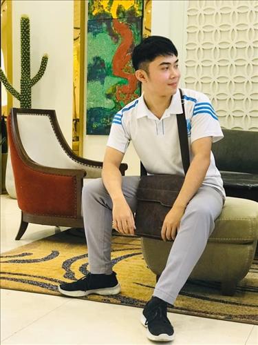 hẹn hò - Mạnh Hùng-Male -Age:23 - Single-Hà Nội-Lover - Best dating website, dating with vietnamese person, finding girlfriend, boyfriend.