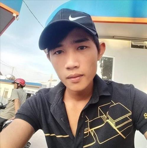 hẹn hò - Lê Minh Luân-Male -Age:25 - Single-Long An-Lover - Best dating website, dating with vietnamese person, finding girlfriend, boyfriend.