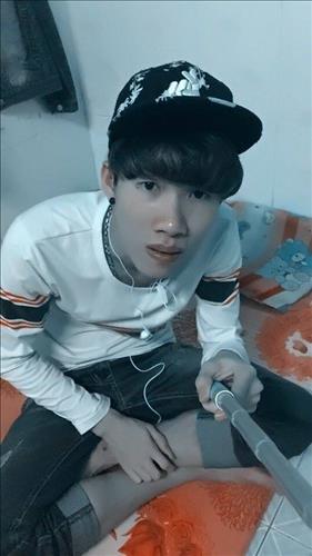 hẹn hò - Lai Nhat-Male -Age:24 - Single-TP Hồ Chí Minh-Lover - Best dating website, dating with vietnamese person, finding girlfriend, boyfriend.