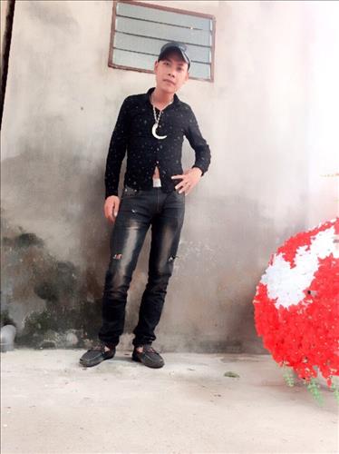 hẹn hò - Thanh Tùng-Male -Age:30 - Married-Bắc Giang-Confidential Friend - Best dating website, dating with vietnamese person, finding girlfriend, boyfriend.